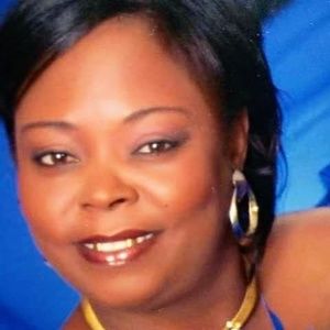 Meet your Posher, Alvira